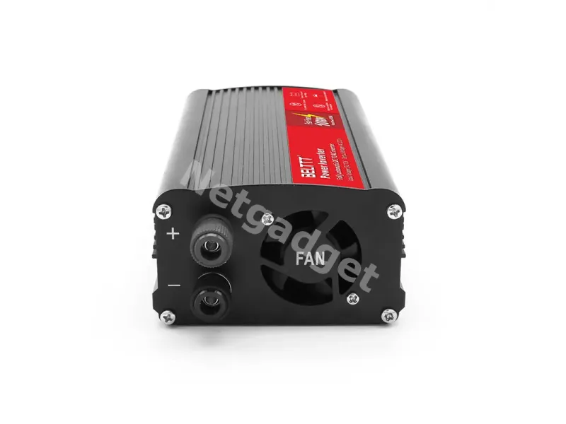 Convertisseur courant 12V/220V 500Watt - Netgadget