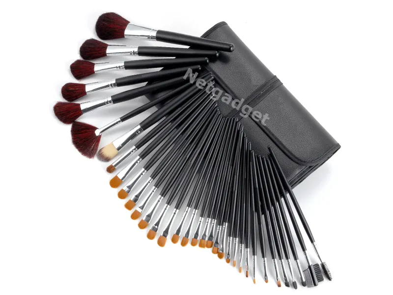 34x Pinceaux de maquillage - brosses